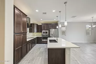 22663 N 121st Drive, Sun City, AZ 85373 - Photo 13