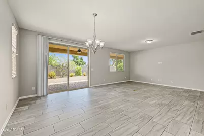 22663 N 121st Drive, Sun City, AZ 85373 - Photo 7