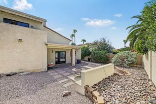 1930 E Linger Ln, Phoenix, AZ 85020 - Photo 33