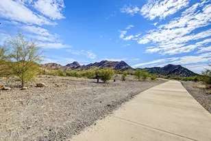 1930 E Linger Ln, Phoenix, AZ 85020 - Photo 47