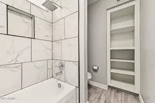 1930 E Linger Ln, Phoenix, AZ 85020 - Photo 29
