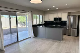 6221 E Gelding Dr, Scottsdale, AZ 85254 - Photo 3