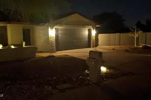 6221 E Gelding Dr, Scottsdale, AZ 85254 - Photo 19