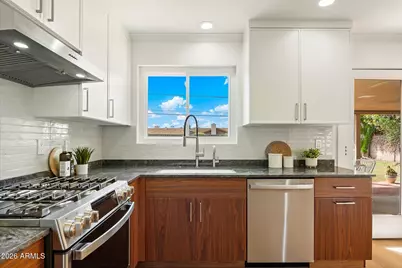 1637 E Sierra Vista Drive, Phoenix, AZ 85016 - Photo 13