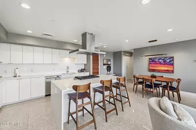 200 W Portland Street #627, Phoenix, AZ 85003 - Photo 5
