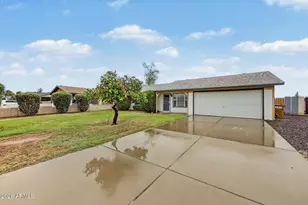 10014 N 87th Ln, Peoria, AZ 85345 - Photo 3