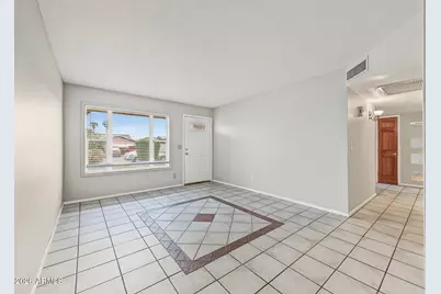 10014 N 87th Lane, Peoria, AZ 85345 - Photo 7