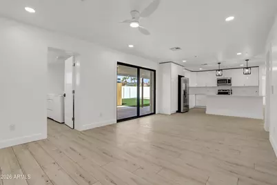 1050 N 74th Street, Scottsdale, AZ 85257 - Photo 5