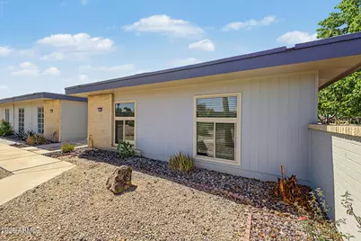 10031 W Hutton Drive, Sun City, AZ 85351 - Photo 1