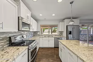 13015 N 49th Pl, Scottsdale, AZ 85254 - Photo 13