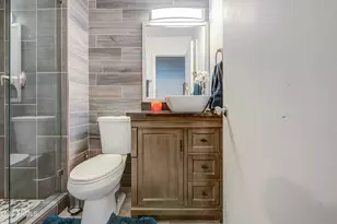 4230 W Kaler Dr, Phoenix, AZ 85051 - Photo 25