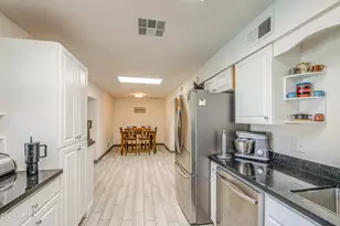 4230 W Kaler Dr, Phoenix, AZ 85051 - Photo 13