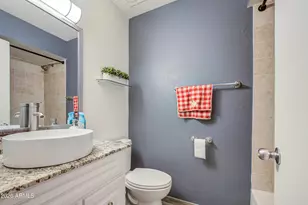 4230 W Kaler Dr, Phoenix, AZ 85051 - Photo 35