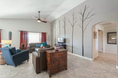 2385 E Fiesta Drive, Casa Grande, AZ 85194 - Photo 9