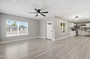 513 W 1st St, Mesa, AZ 85201 - Photo 3