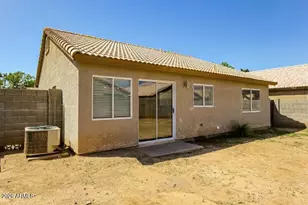 10436 W Granada Rd, Avondale, AZ 85392 - Photo 9