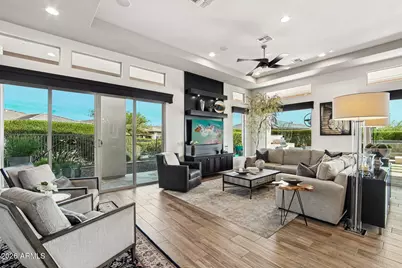 13201 W Andrew Lane, Peoria, AZ 85383 - Photo 11