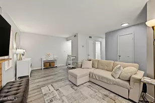 2121 S Pennington, Mesa, AZ 85202 - Photo 3