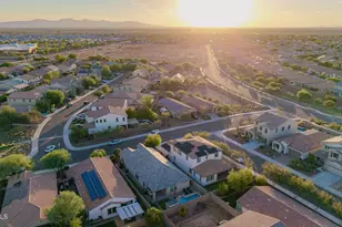 22039 N 98th Ln, Peoria, AZ 85383 - Photo 77