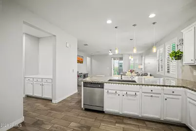 22039 N 98th Lane, Peoria, AZ 85383 - Photo 29