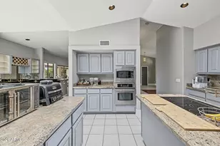 15016 N 10th St, Phoenix, AZ 85022 - Photo 17