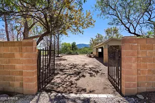 4898 E Miller Canyon Rd, Hereford, AZ 85615 - Photo 45