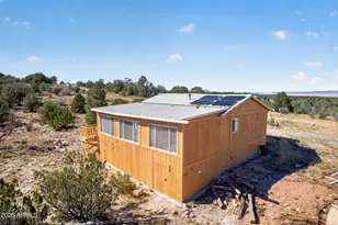 33265 W Mesa Rd, Seligman, AZ 86337 - Photo 9