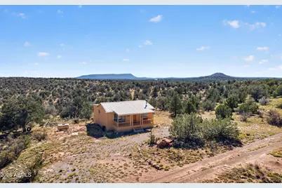 33265 W Mesa Road, Seligman, AZ 86337 - Photo 3