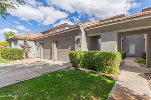7401 W Arrowhead Clubhouse Dr, Glendale, AZ 85308 - Photo 3