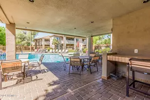 7401 W Arrowhead Clubhouse Dr, Glendale, AZ 85308 - Photo 37