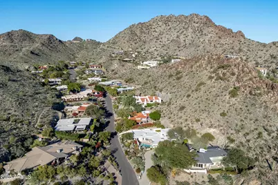3500 E Lincoln Drive #17, Phoenix, AZ 85018 - Photo 5