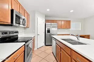 45470 W Windmill Dr, Maricopa, AZ 85139 - Photo 11