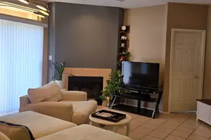 10410 N Cave Creek Rd, Phoenix, AZ 85020 - Photo 5