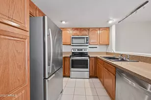 2875 W Highland St, Chandler, AZ 85224 - Photo 15