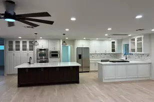 7801 N 16th Ln, Phoenix, AZ 85021 - Photo 7