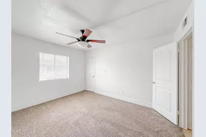 3825 E Camelback Road #215, Phoenix, AZ 85018 - Photo 11