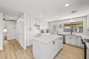 833 E Pima Ave, Apache Junction, AZ 85119 - Photo 9