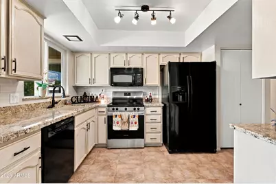 9622 E Indiana Avenue, Sun Lakes, AZ 85248 - Photo 19