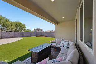 25183 N 135th Ave, Peoria, AZ 85383 - Photo 33