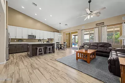 8575 W Irma Lane, Peoria, AZ 85382 - Photo 11