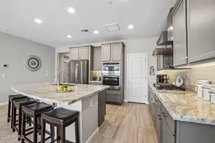 13413 W Blackstone Ln, Peoria, AZ 85383 - Photo 5