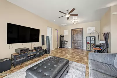 10819 E The Griffin Way, Valley Farms, AZ 85191 - Photo 3