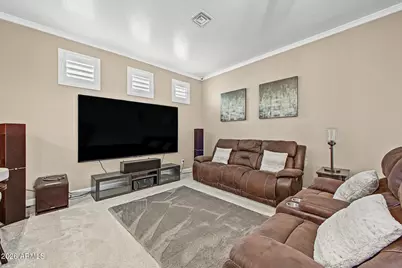 10819 E The Griffin Way, Valley Farms, AZ 85191 - Photo 11