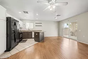 2920 E Eberle Ln, Phoenix, AZ 85032 - Photo 5