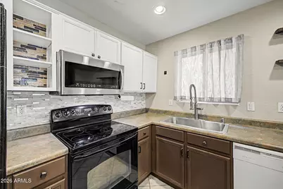 2920 E Eberle Lane, Phoenix, AZ 85032 - Photo 7