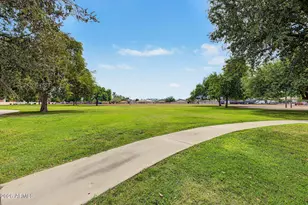 2920 E Eberle Ln, Phoenix, AZ 85032 - Photo 27
