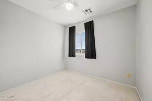 2920 E Eberle Ln, Phoenix, AZ 85032 - Photo 17
