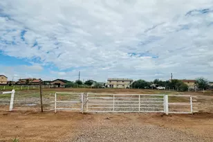 5218 E Skyline Dr, San Tan Valley, AZ 85140 - Photo 1
