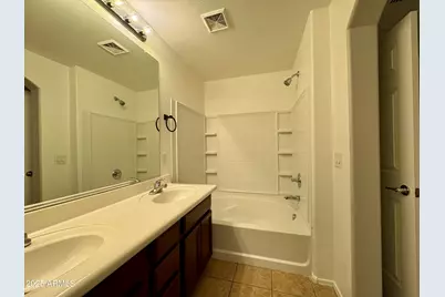419 N Ranger Court, Gilbert, AZ 85234 - Photo 5