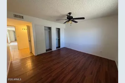 8101 N 31st Drive, Phoenix, AZ 85051 - Photo 9